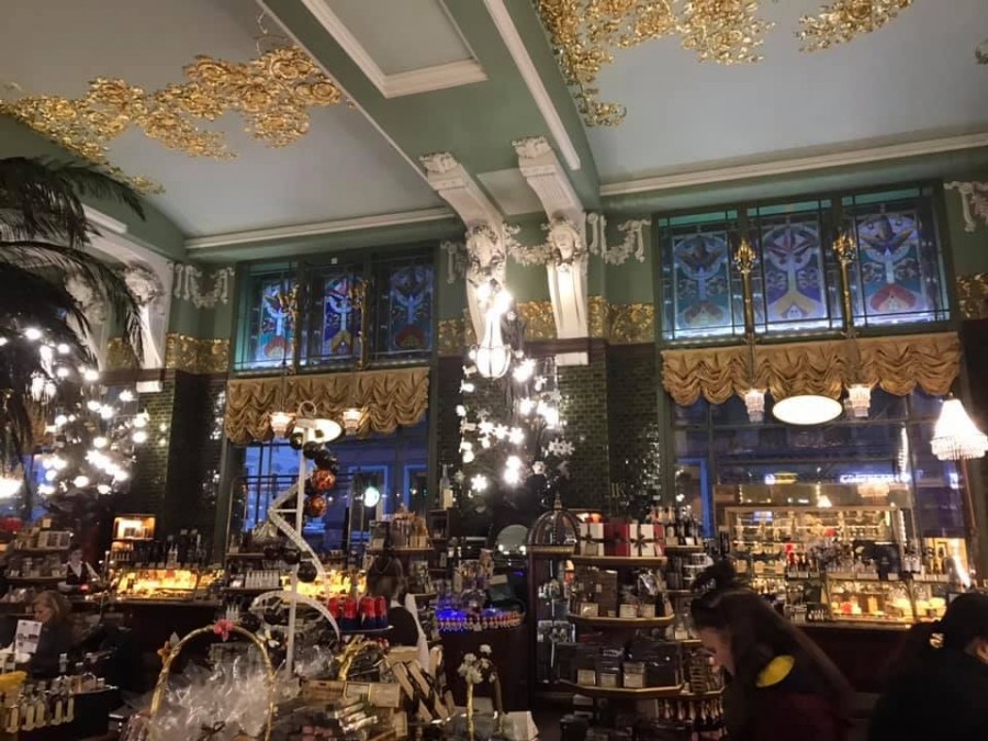 國內外特色品牌都有,不會輸給倫敦的Harrods