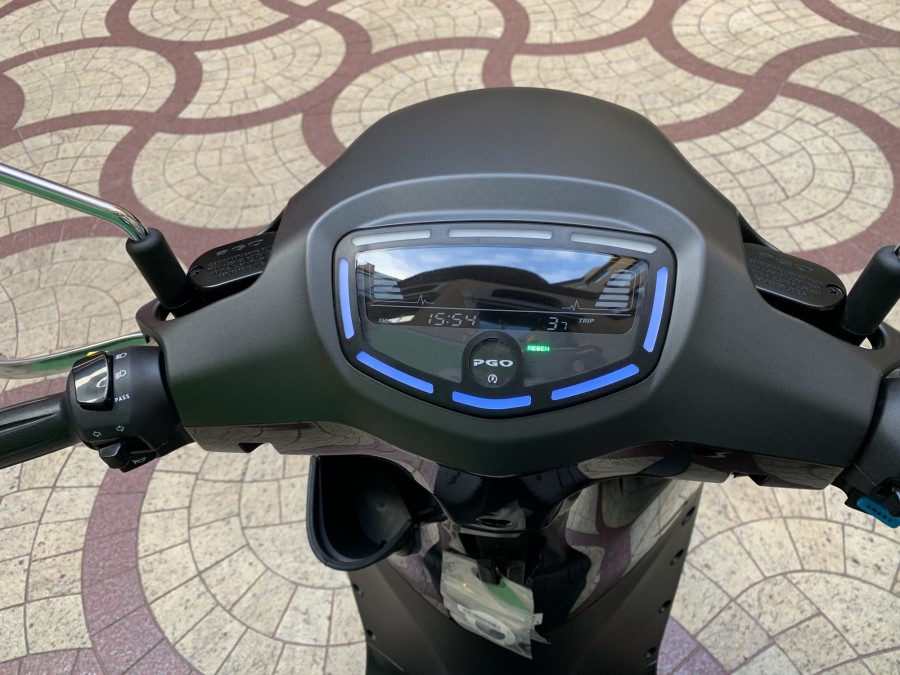 PGO電動機車Ur1