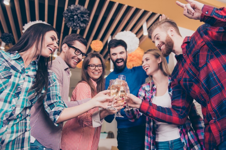 shutterstock_567906940_happy