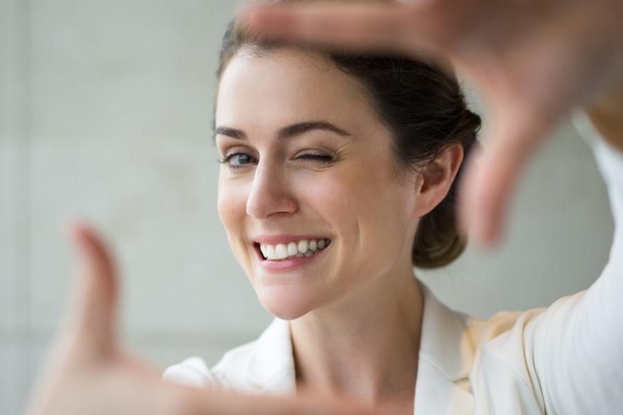 shutterstock_511540777_smile