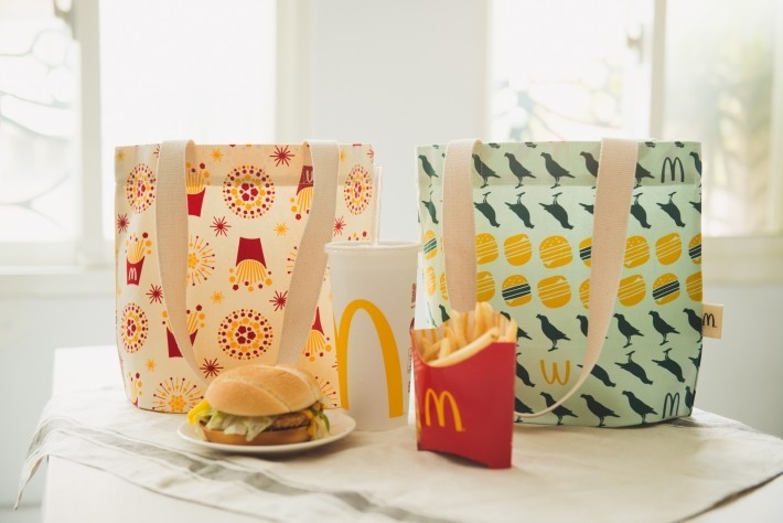 印花樂與麥當勞合作推出的布包。