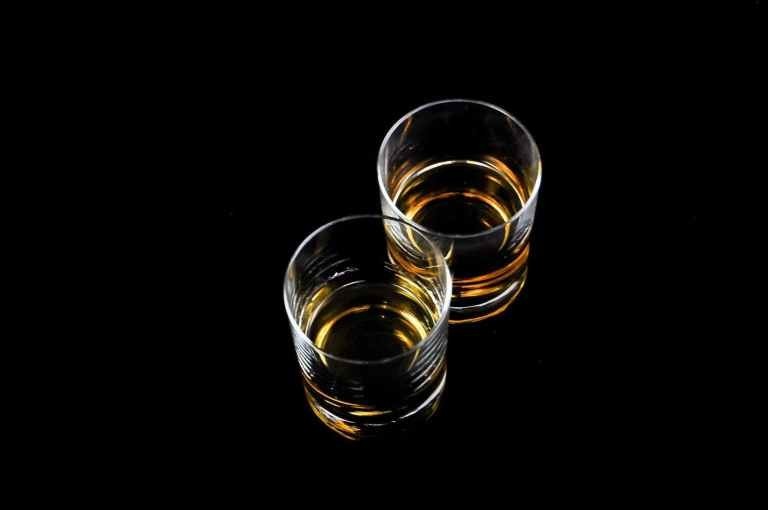 glass_whiskey