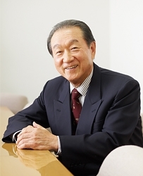 FANCL創辦人