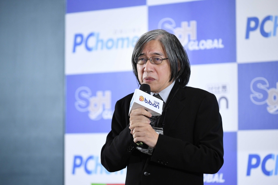 【PChome 新聞稿-圖說1】PChome網路家庭董事長暨比比昂代表取締役 詹宏志宣布,將透過PC