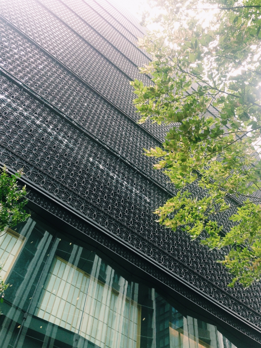 東京的理想生活與寂寞 東京建築女子 作者李昀蓁 除了建築以外 慢慢感受其他風景與季節變化 Shoppingdesign
