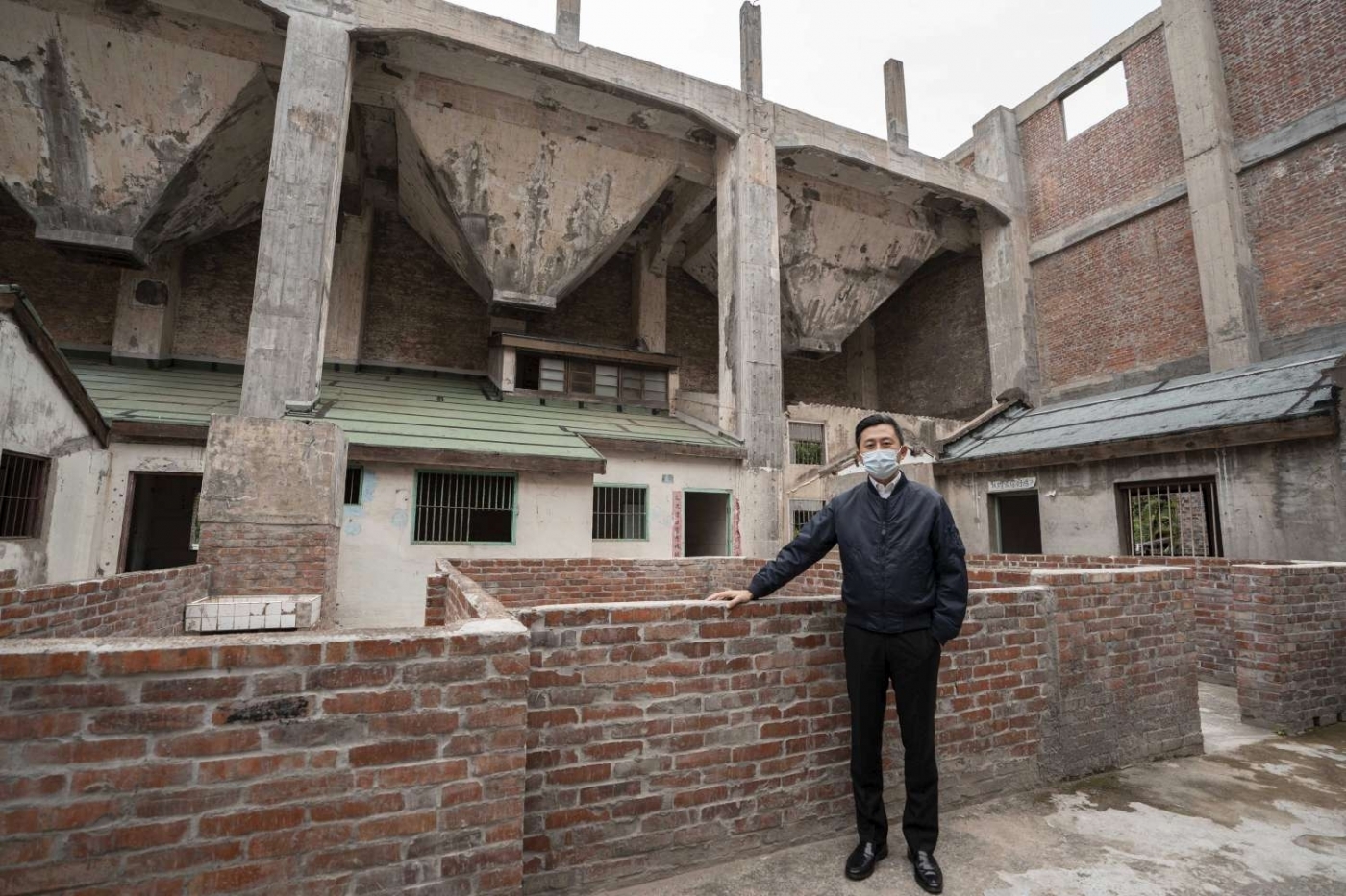 工業地景 大煙囪科技藝術村落 新竹六燃大煙囪廠房一期jpg