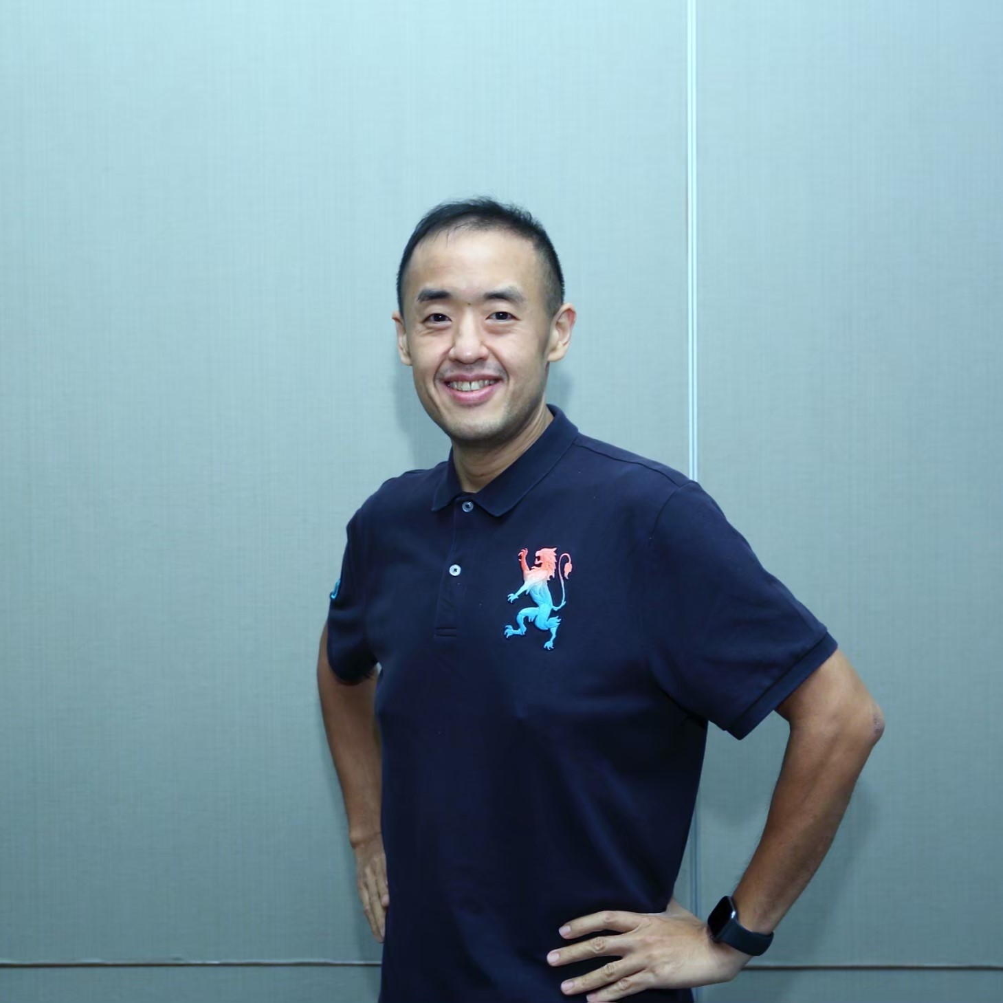 James Huang 黃亮崢