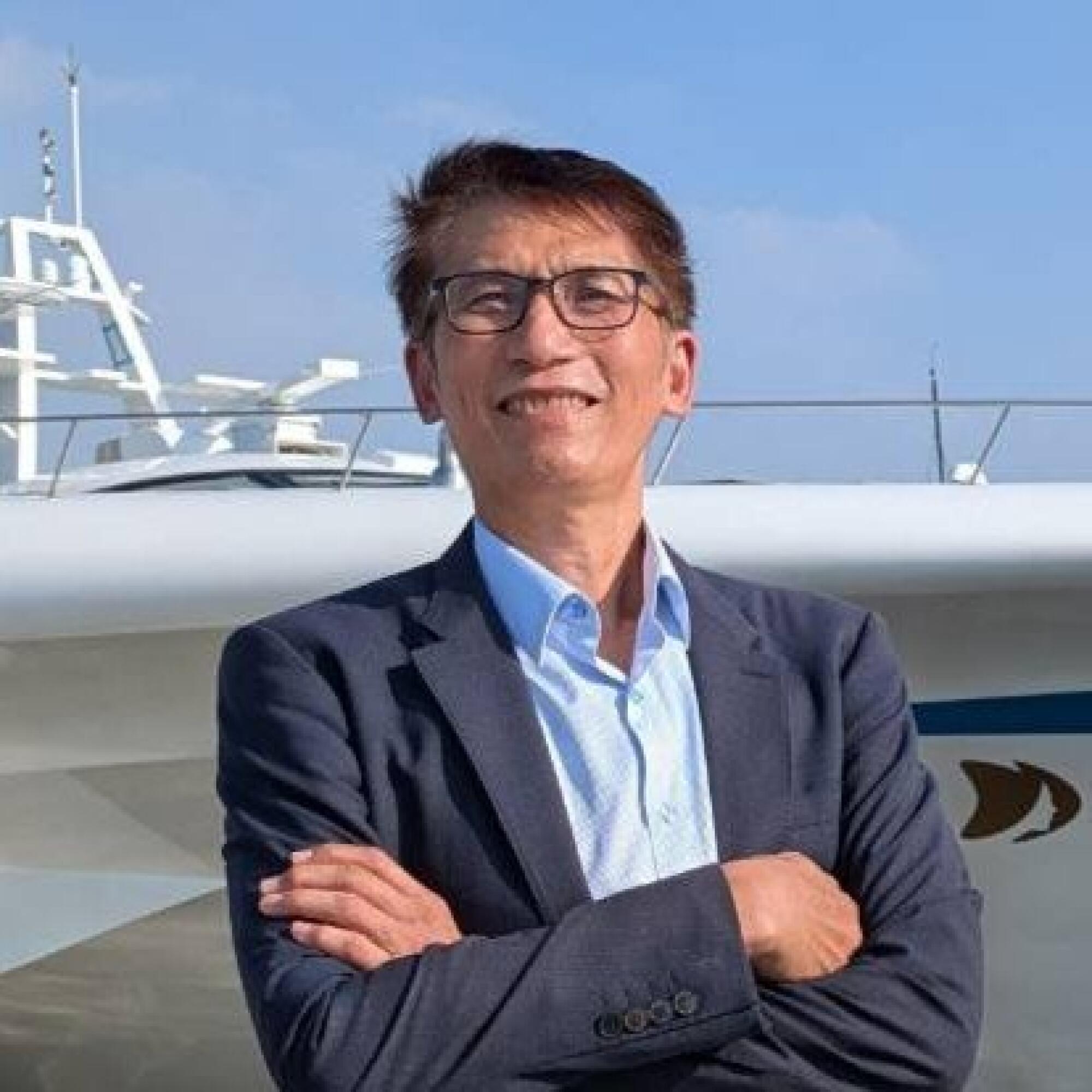 周顯光