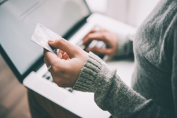 credit card pay phone shutterstock