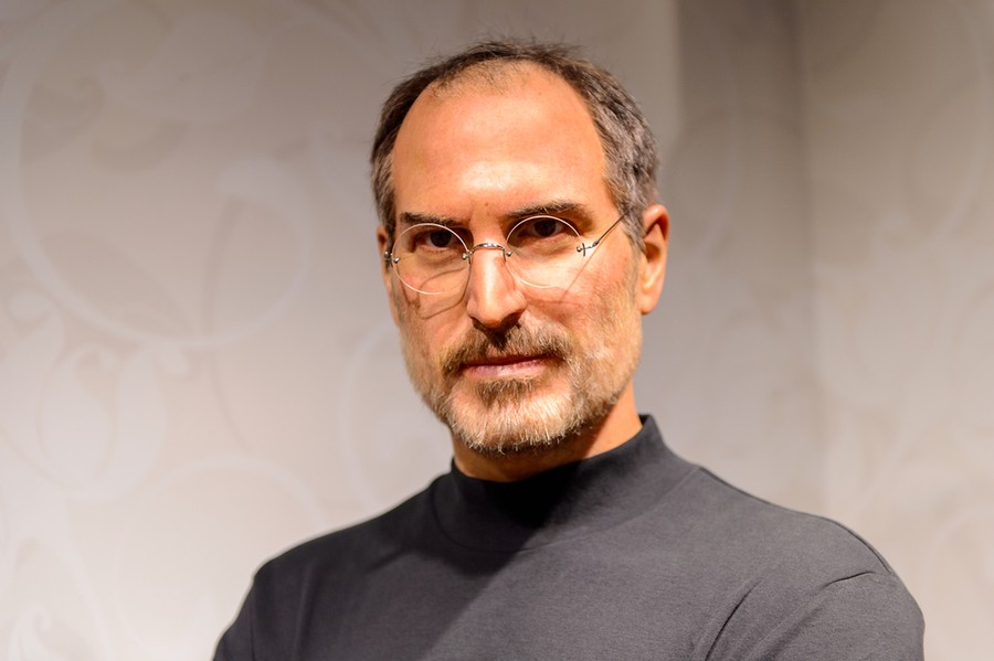 限編輯使用賈伯斯_steve jobs_Anton_Ivanov : Shutterstock.co
